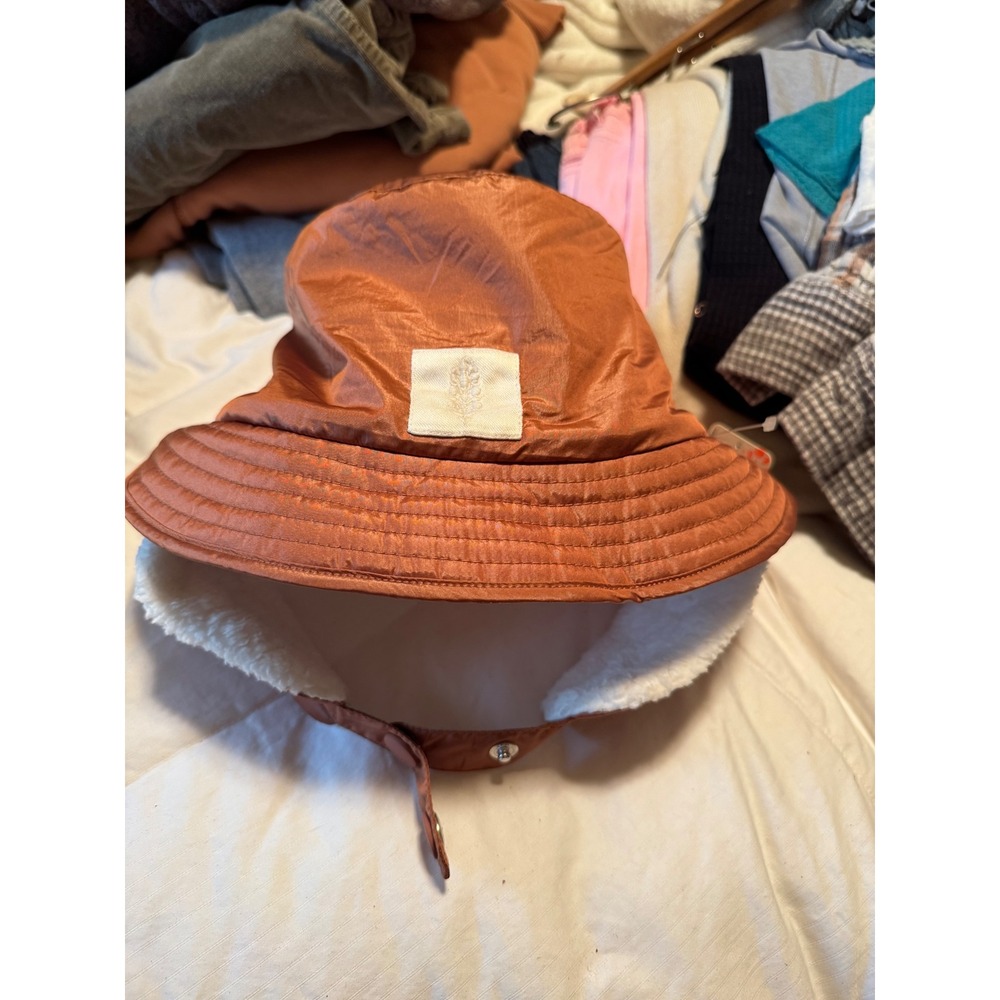 FP Movement Free People Puffer Bucket Hat Peach Faux Shearling Flaps OB1702965